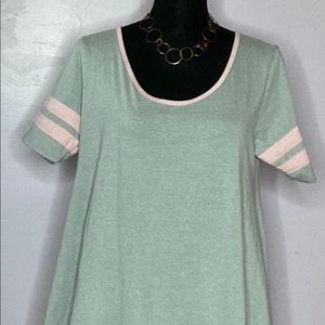 Arm striped on sleeves Lularoe